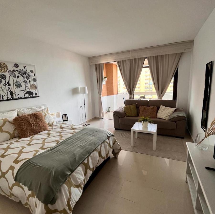 Precioso Estudio Palmeras Con Vistas Al Mar Apartment Fuengirola Bagian luar foto
